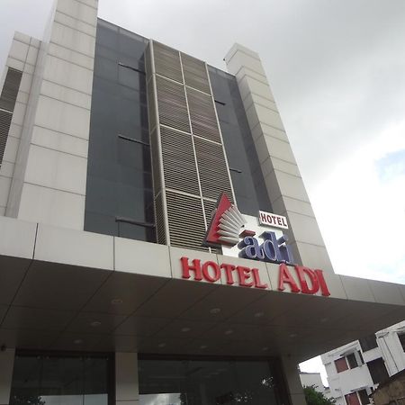 Hotel Adi Nagpur Bagian luar foto