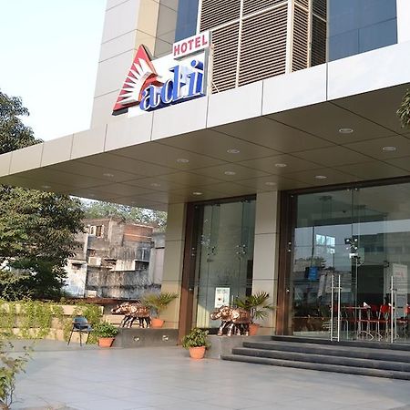 Hotel Adi Nagpur Bagian luar foto