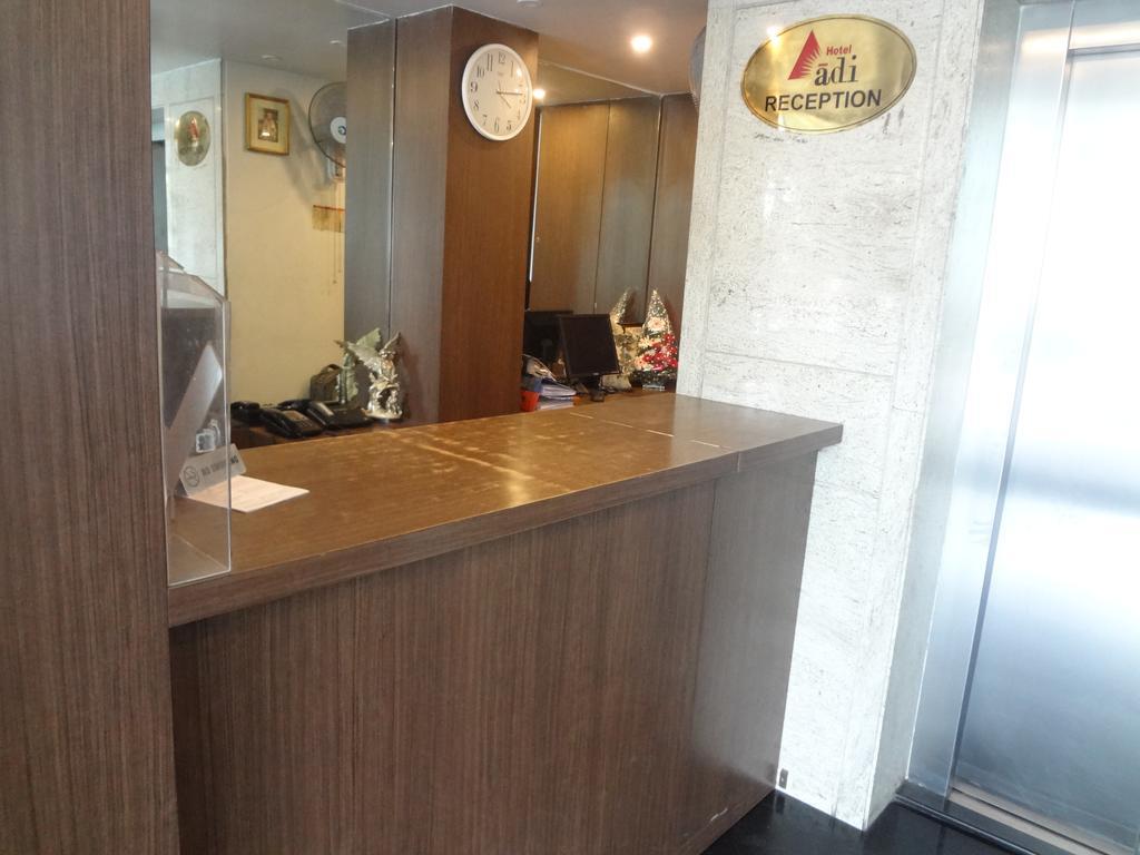 Hotel Adi Nagpur Bagian luar foto